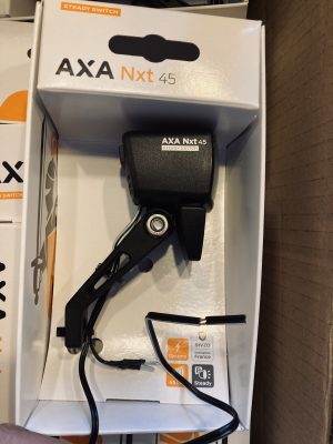 AXA KOPLAMP NXT 45 LUX  >  DYNAMO <  STEADY SWITCH