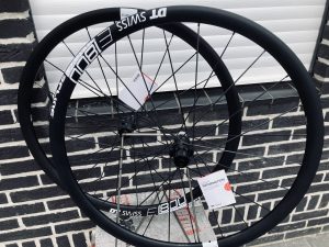 WIELSET DT-Swiss  E1800 Disc 32MM hoog