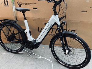 Victoria E-bike Parcours 5 Performance CX Bosch 85nm   Riemaandrijving  46 of 51 cm