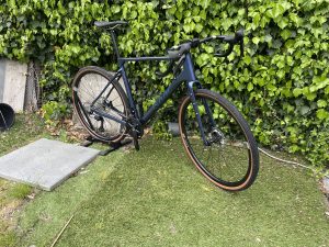 Isaac Kaon Carbon Gravel GRX 610 2X12 speed  ,, DT-Swiss G1800 wielset ,  L of XL